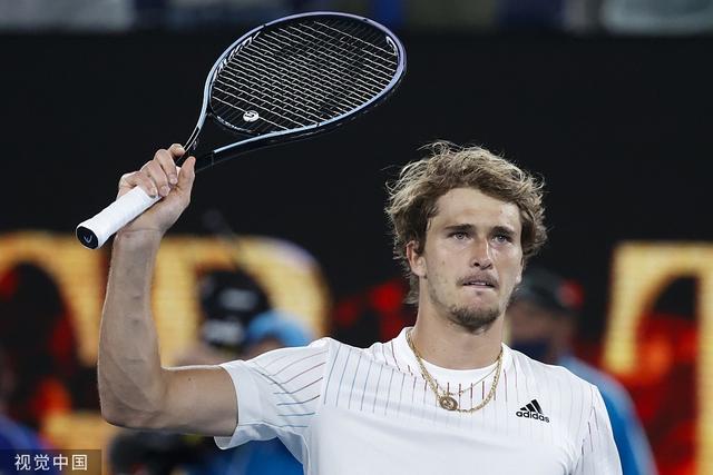 高尔夫球重庆女子公开赛：泰国球手纳塔克里塔逆转夺冠