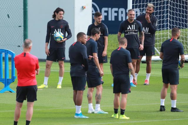 WCBA-韩旭19+8李梦13分 四川女篮13连胜领跑